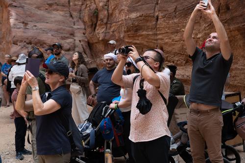 20230419_0296s_petra_Crowds_at_Petra__Petra.jpg