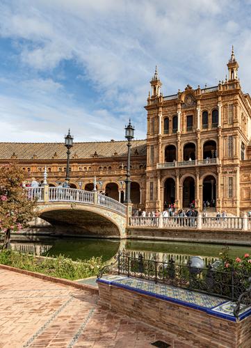 2019-09-22 Seville Plaza De Espania 7-.JPG