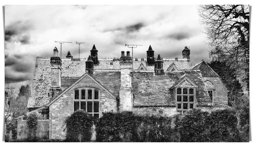 _DSF0221-OldSchoolHouse-Pewsey-Wiltshire-BW_copy_2885x1670.jpg